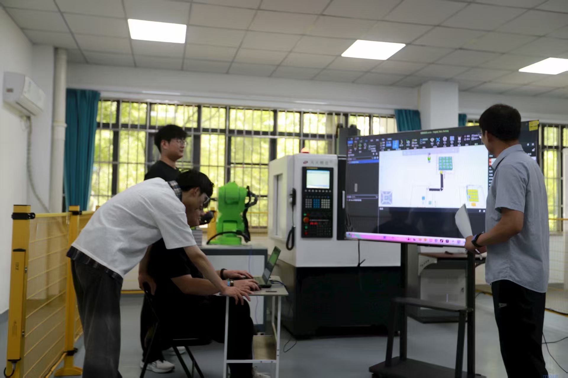歡迎報考!我校新增3個本科專業，聚焦工業控制計算機及系統制造新賽道的戰略布局